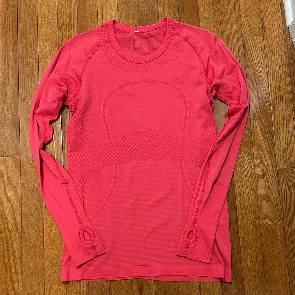 NWOT Lululemon Swiftly Long Sleeve Shirt
